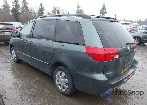 2004 Toyota Sienna Le z USA, uszkodzony, nr VIN 5TDZA23CX4S021446